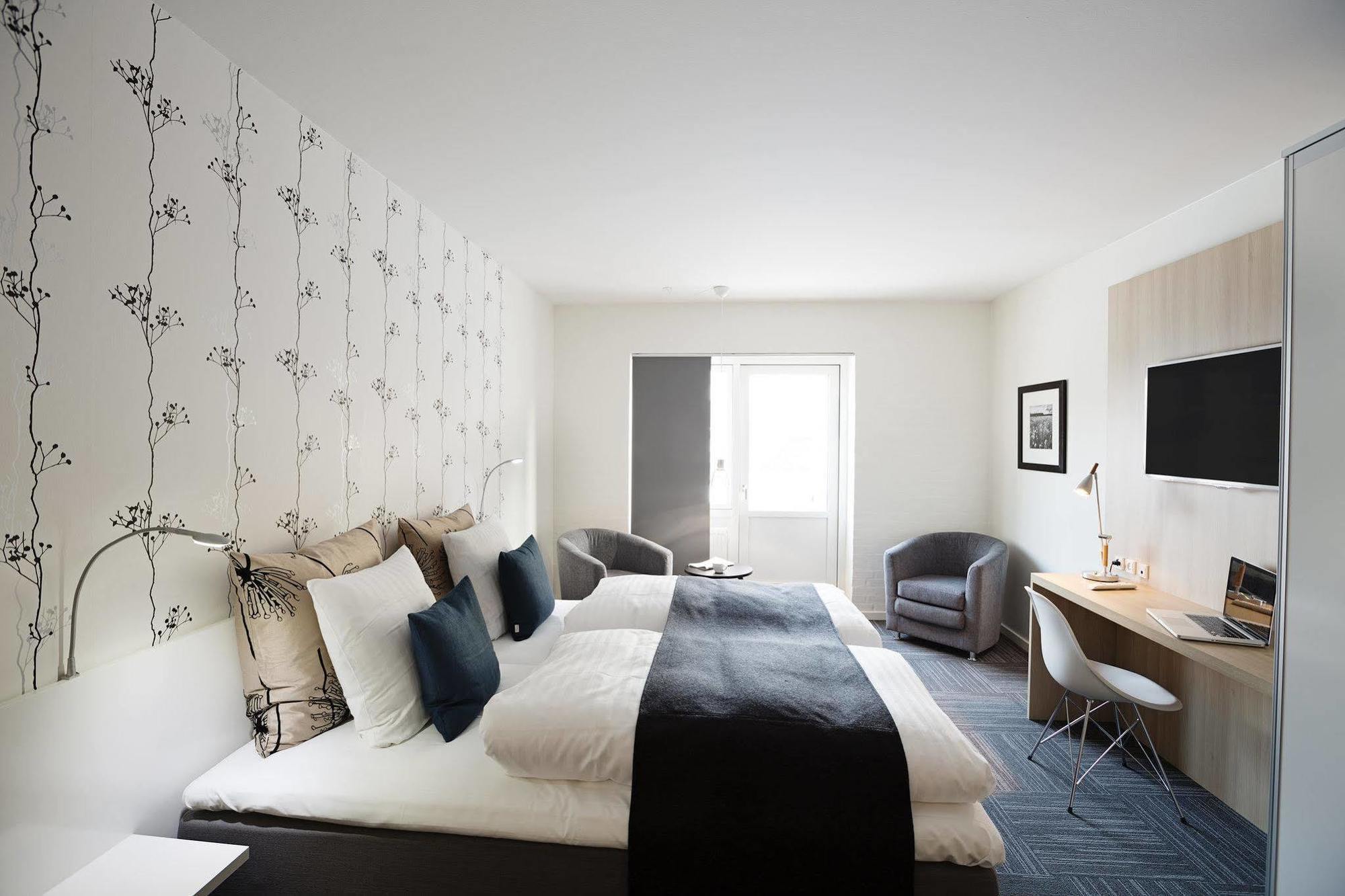 Hotel Jernbanegade Kibæk Buitenkant foto