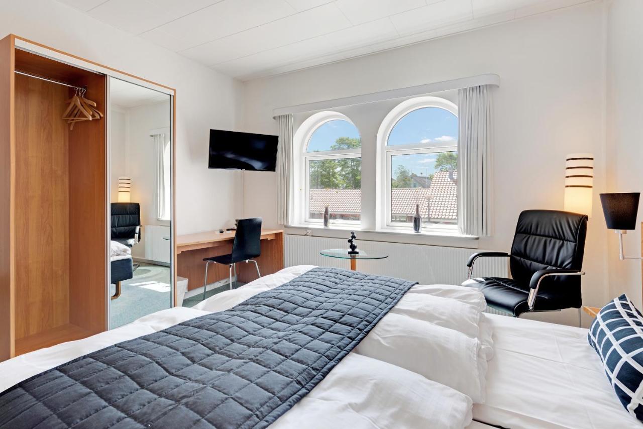 Hotel Jernbanegade Kibæk Buitenkant foto