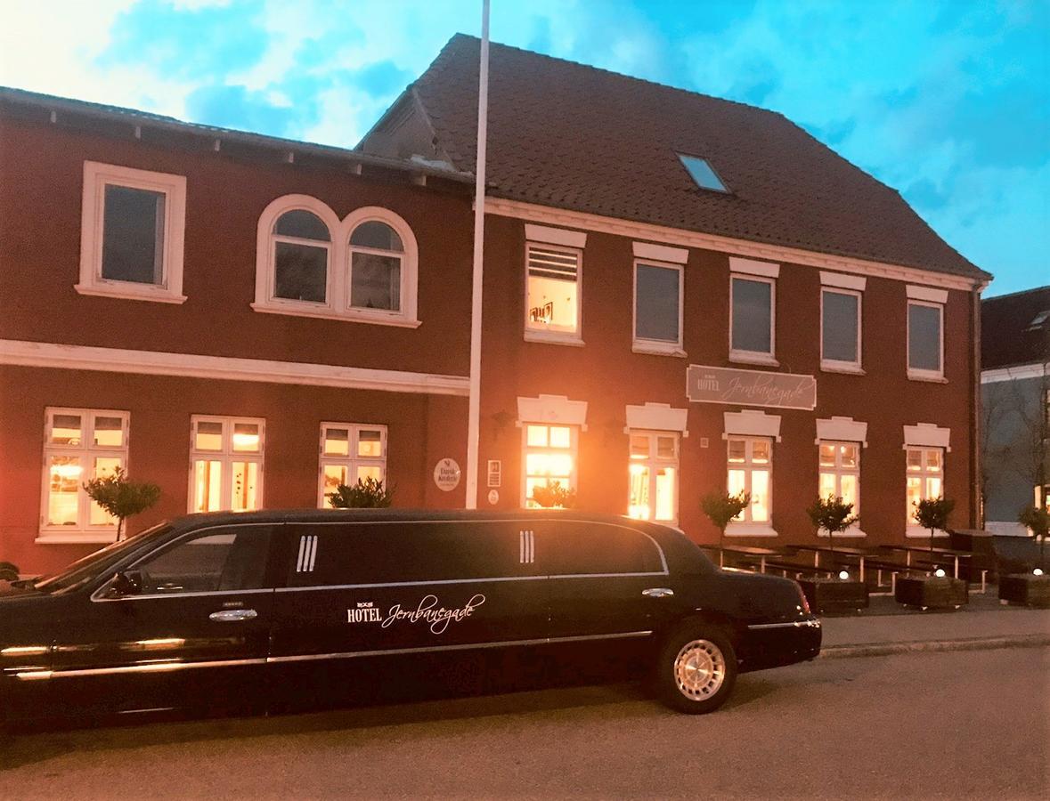 Hotel Jernbanegade Kibæk Buitenkant foto